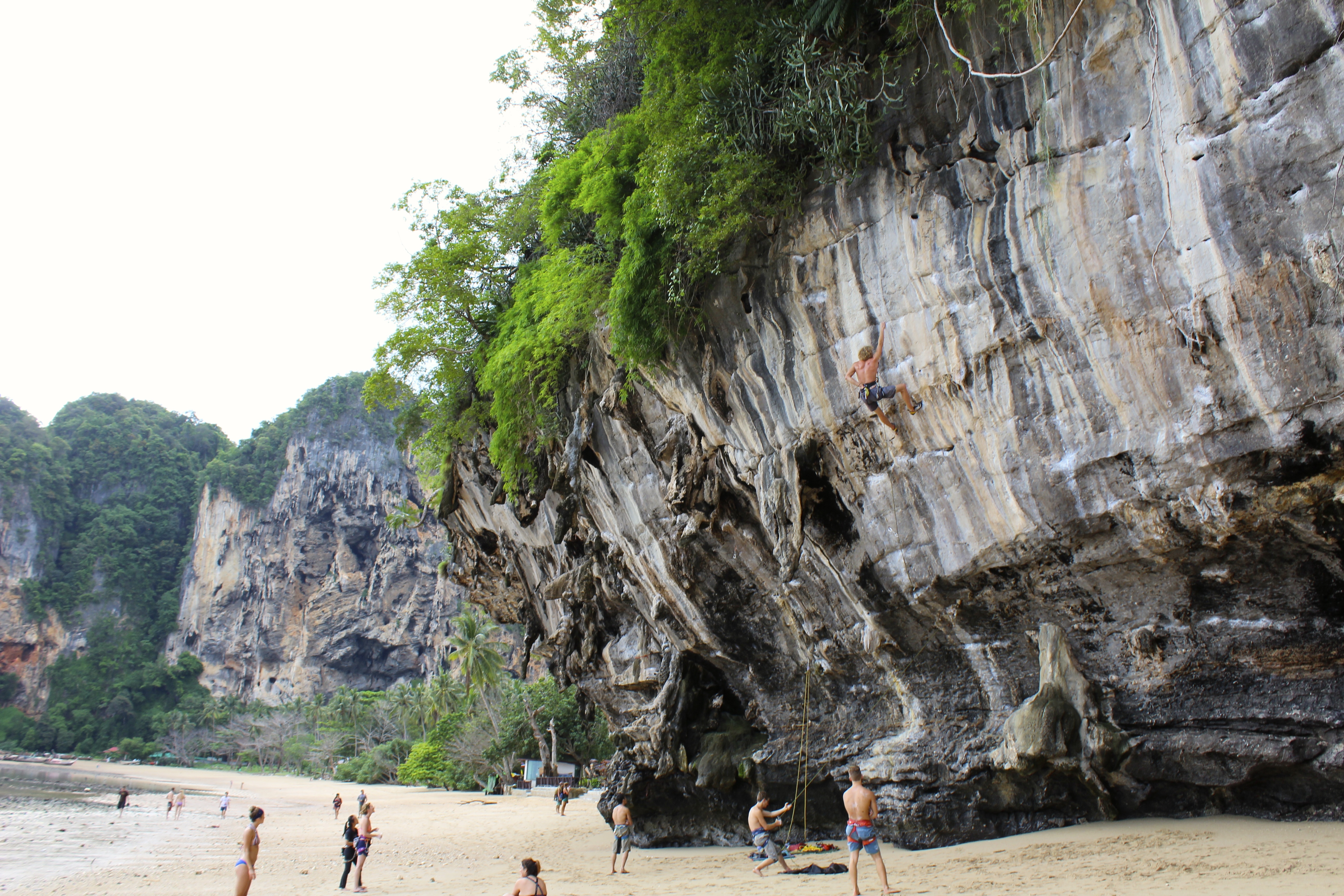 Climbers in Tonsai.
