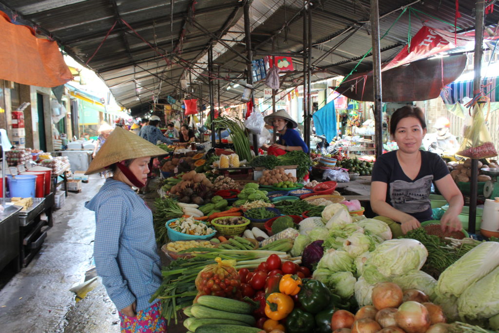 A market I stumbled upon off of Nguyen Tri Phuong in District 10.