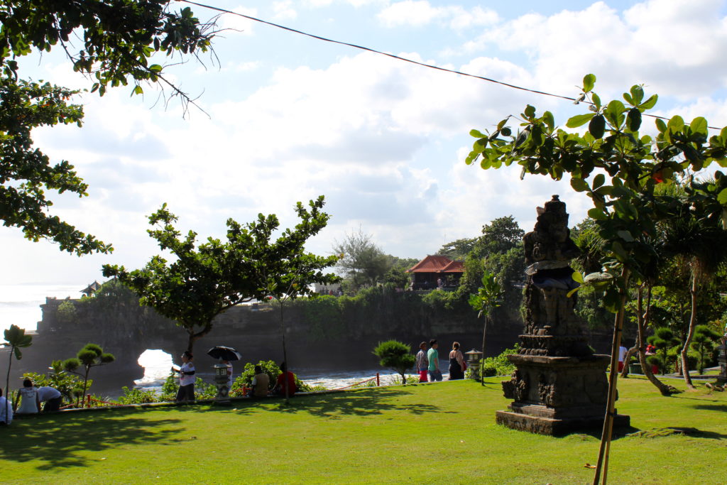 The on-land grounds surrounding Pura Tanah Lot.