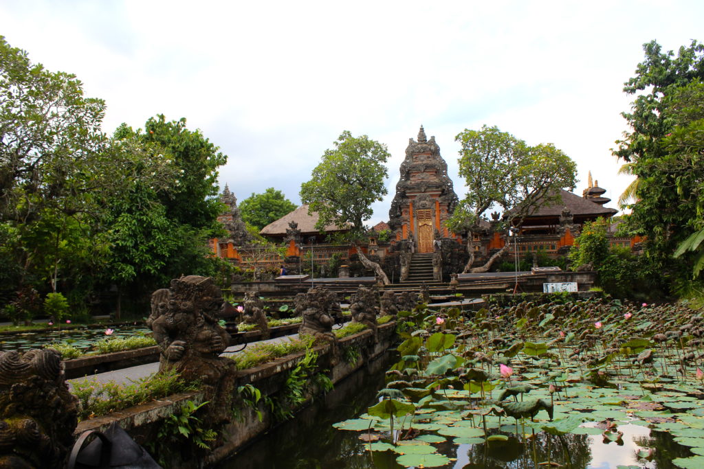 The stunning Pura Taman Kemuda Saraswati, located within Ubud center, but you feel miles away from any busy center!