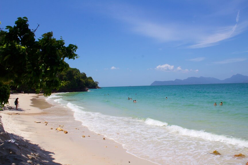 tengkorak beach langkawi