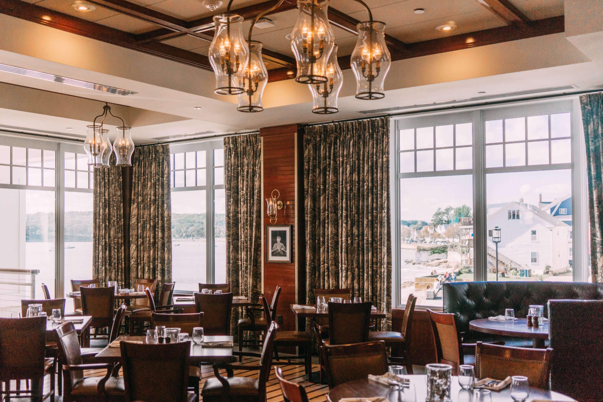 Gloucester weekend guide, gloucester, gloucester massachusetts, cape ann, new england, new england vacation, north shore, 1606 restaurant