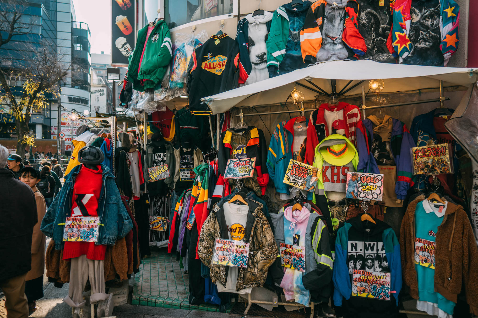 Top Things To Do in Osaka, Wanderluluu, Osaka, Osaka Japan, America Mura 