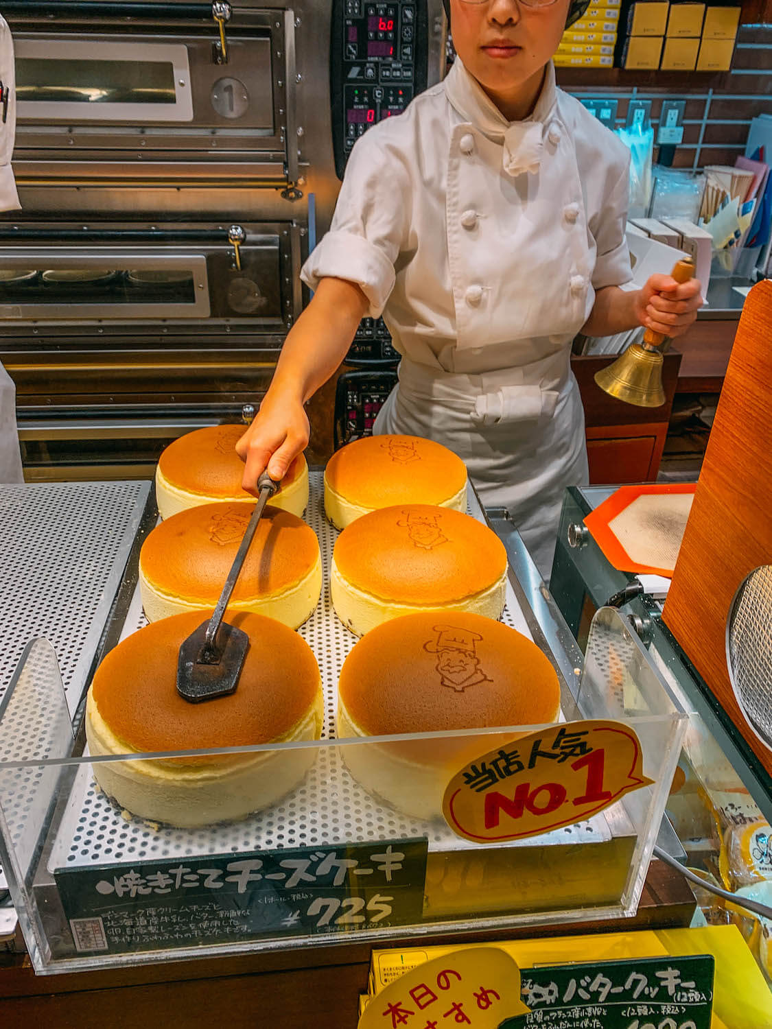 Top Things To Do in Osaka, Wanderluluu, Osaka, Osaka Japan, Rikuro Ojisan No Mise Cheesecake