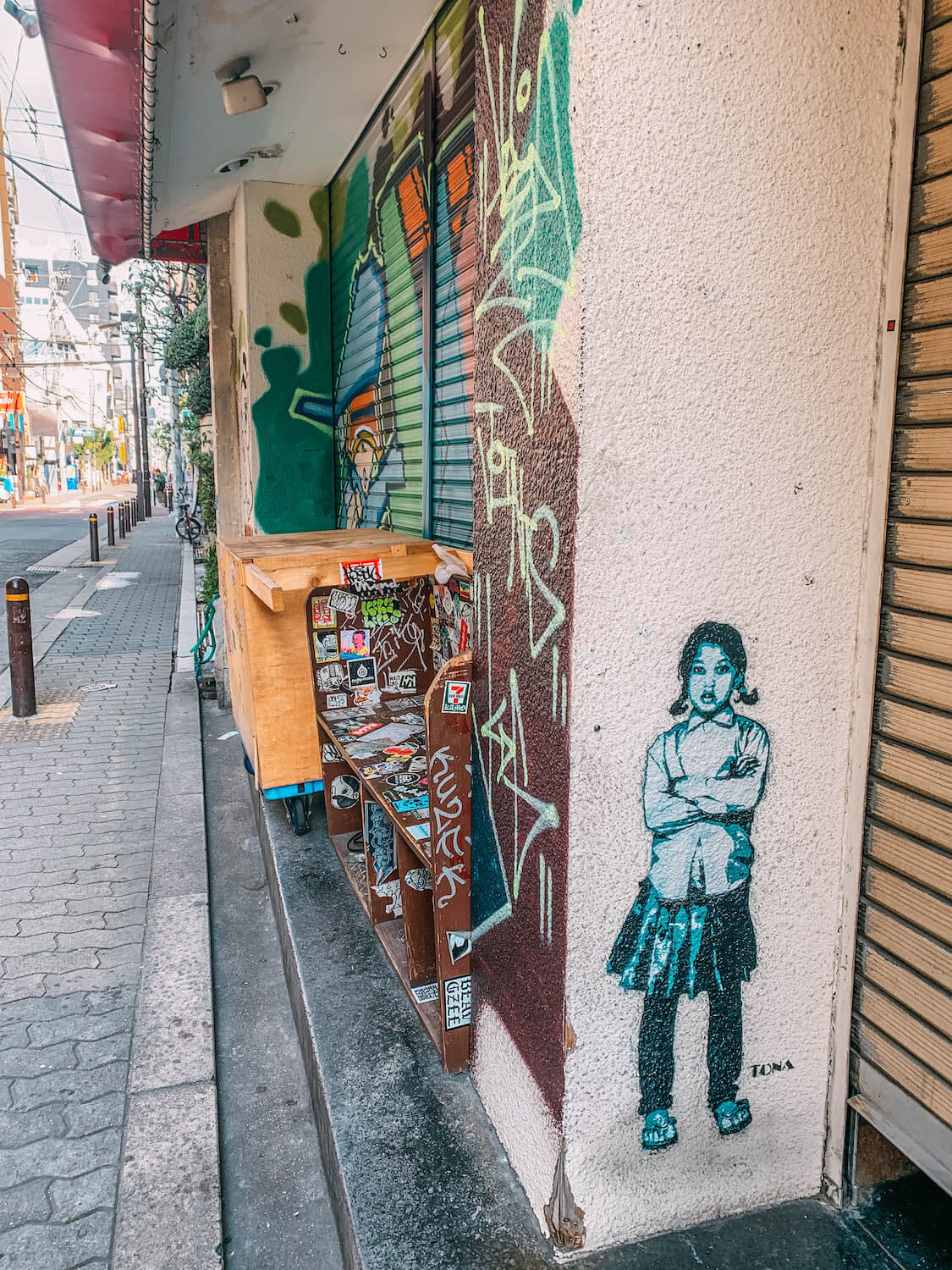 Top Things To Do in Osaka, Wanderluluu, Osaka, Osaka Japan, America Mura, Street art Osaka