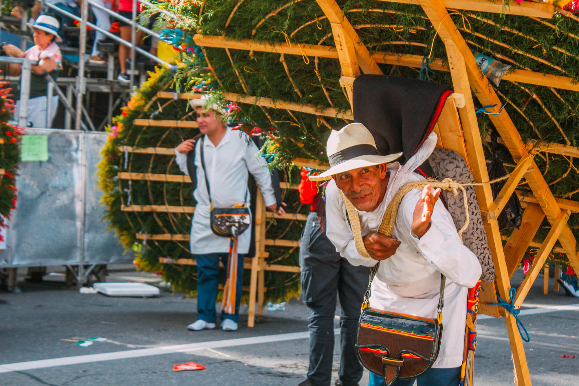 Feria de las flores medellin, Wanderluluu, Festival of flowers medellin, Medellin Colombia, Colombia flower festival, Colombia, Medellin, Best festivals in Colombia, when to visit Colombia