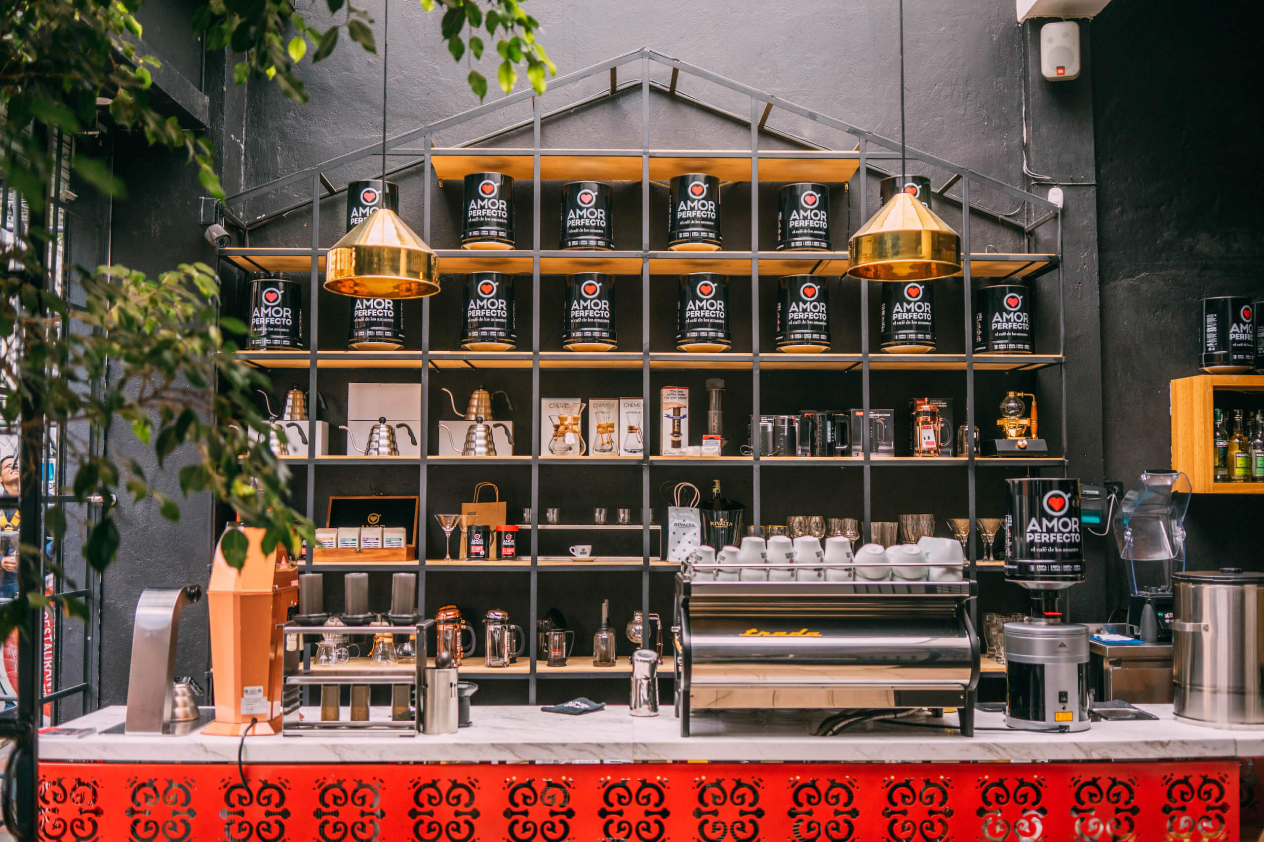 best cafes in Bogota colombia, cool cafes in Bogota, Amor Perfecto cafe, wanderluluu