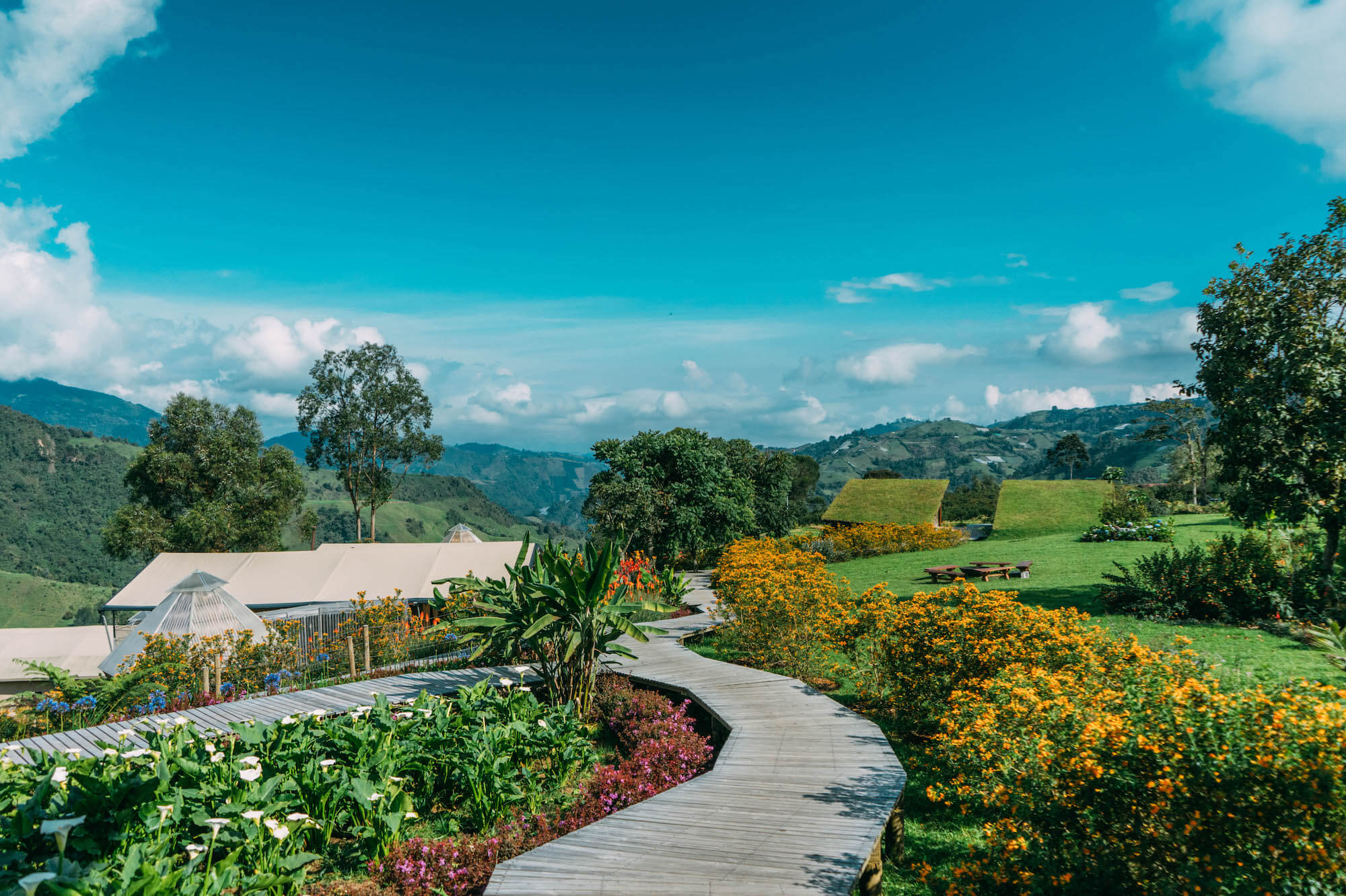 El Nido del Condor Ecolodge, Secretos de Colombia, where to stay in Manizales, unique places to stay in Colombia