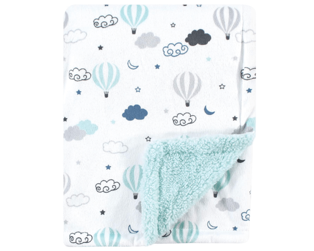 35 Travel Inspired Baby Gifts Perfect for Baby Showers